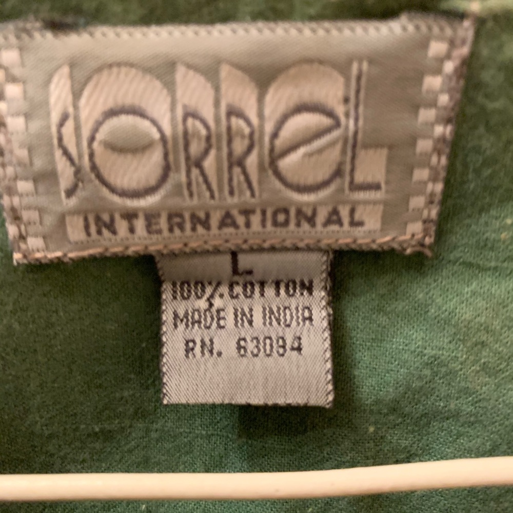 Vest - Picture 3 of 3